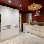 Poli Resort, Calme Et Haut-de-gamme Au Sommet بيت للعطل