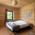 Poli Resort, Calme Et Haut-de-gamme Au Sommet بيت للعطل