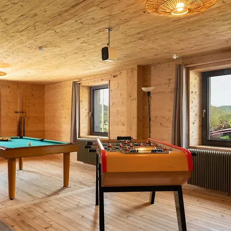 בית נופש Poli Resort, Calme Et Haut-de-gamme Au Sommet *