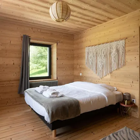 Poli Resort, Calme Et Haut-de-gamme Au Sommet בית נופש