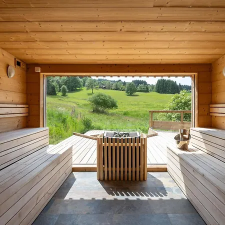 Poli Resort, Calme Et Haut-de-gamme Au Sommet Hébergement de vacances *