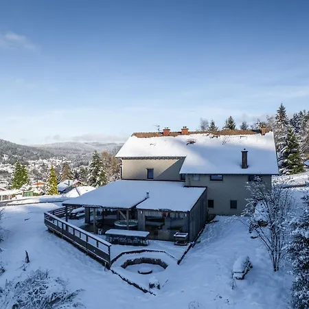 Prázdninový dům Poli Resort, Calme Et Haut-de-gamme Au Sommet Xonrupt-Longemer