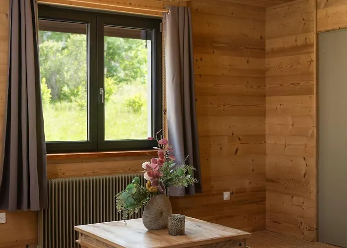 Prázdninový dům Poli Resort, Calme Et Haut-de-gamme Au Sommet *