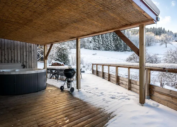 Prázdninový dům Poli Resort, Calme Et Haut-de-gamme Au Sommet *